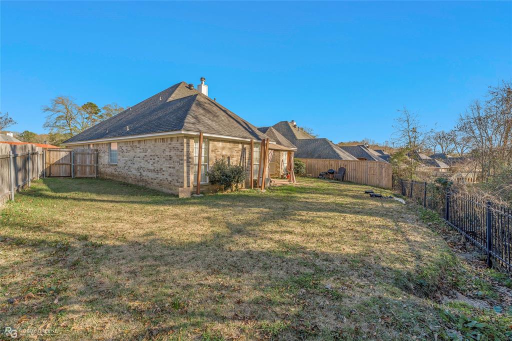 102 Red Fox Circle Haughton, LA 71037 - Photo 22 of 22 a view of a house with a yard