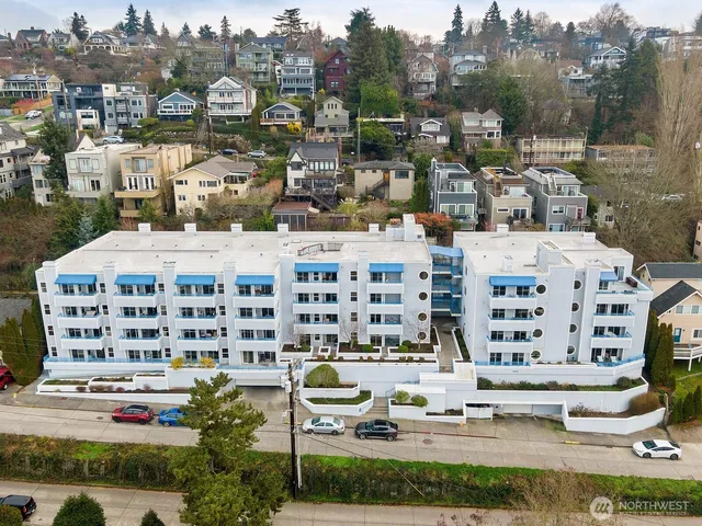 a house view with a outdoor space