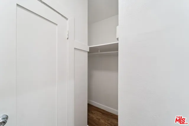 $1,695 | 1267 Vin Scully Avenue, Unit 24, Los Angeles, CA 90026