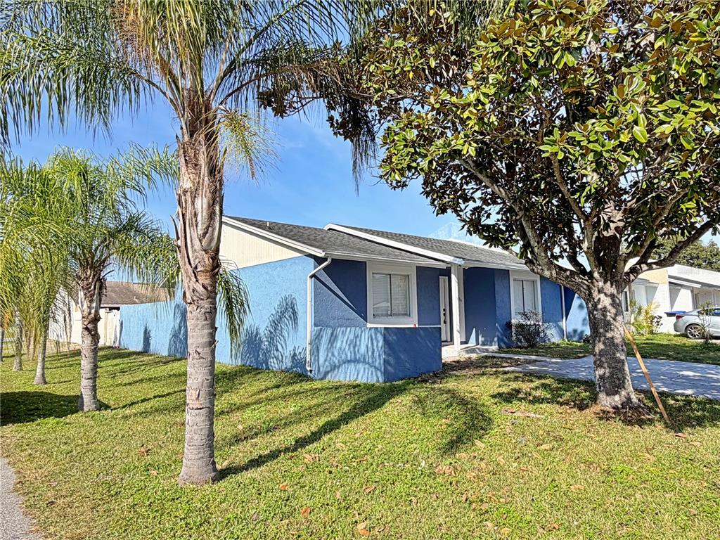 11036 Greenline Way Orlando, FL 32837 - Photo 2 of 20