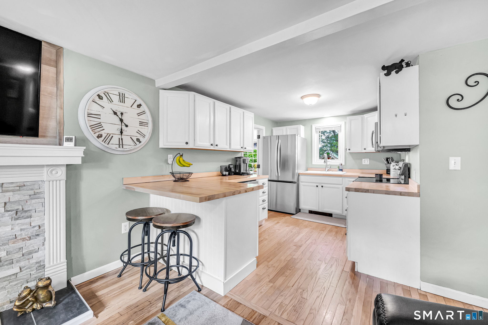 32 Parsons Road Enfield, CT 06082 - Photo 24 of 40