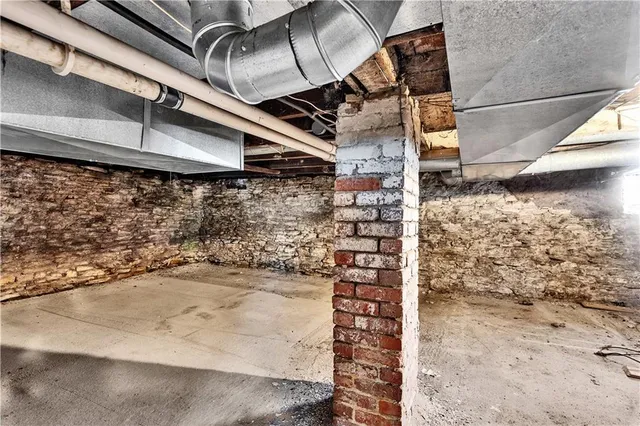 $100,000 | 6808 Low Street, Mount Pleasant, PA 15666