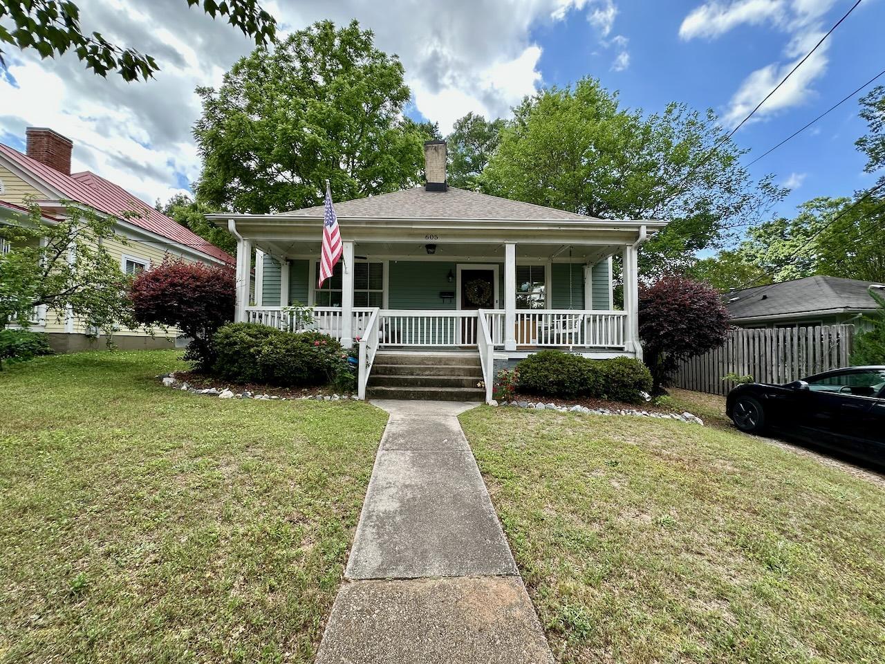605 Elm Street Raleigh, NC 27604 - Photo 2 of 23 a front view of a house with garden