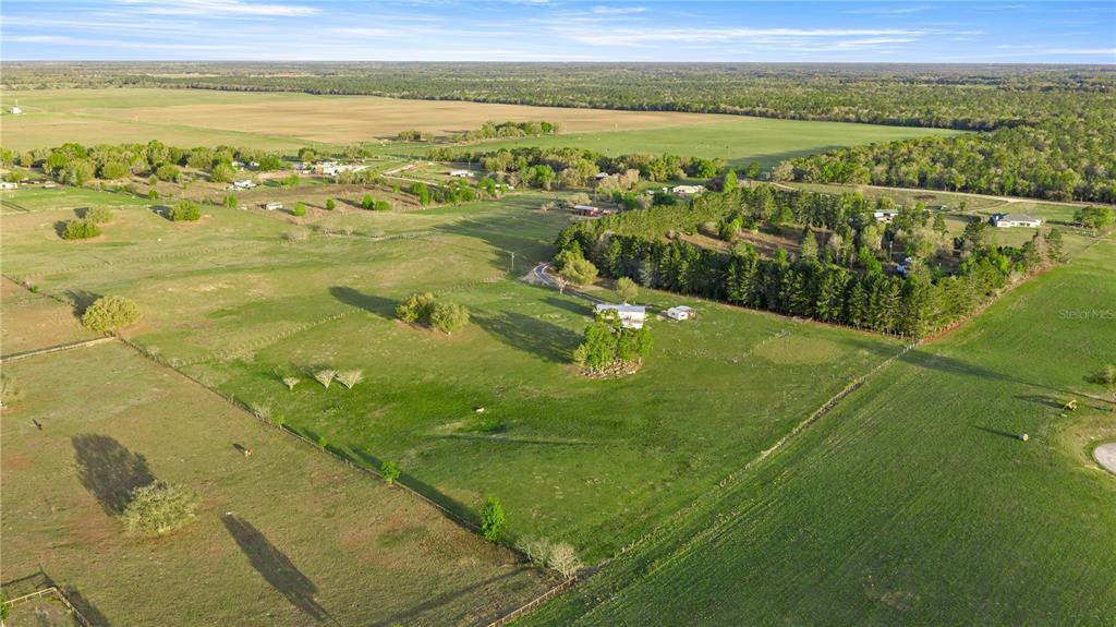 2061 Northwest 165th Ct Road Dunnellon, FL 34432 - Photo 25 of 30