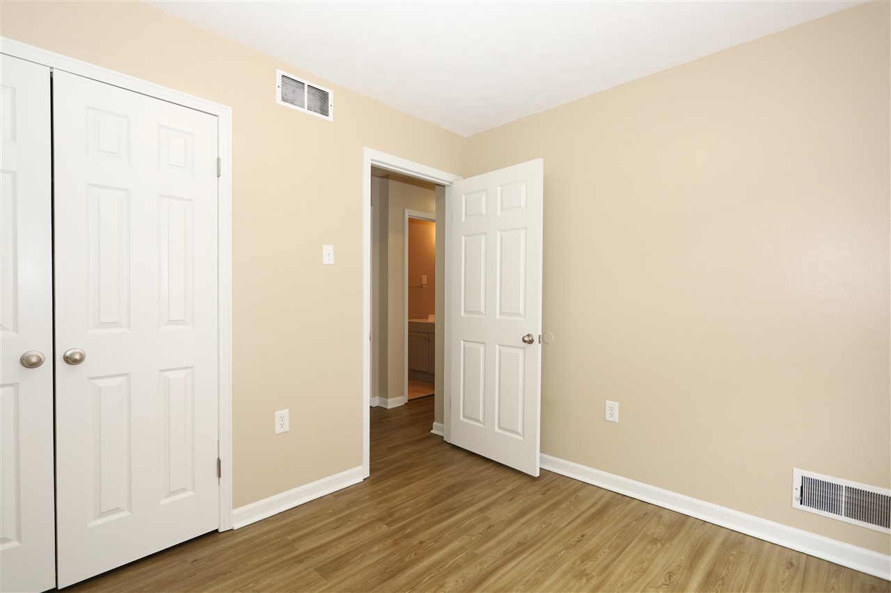2795 Ridgeview Road Memphis, TN 38127 - Photo 11 of 15 Gallery Image 11
