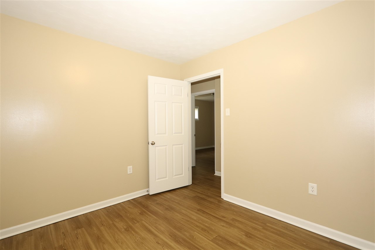 2795 Ridgeview Road Memphis, TN 38127 - Photo 12 of 15 Gallery Image 12