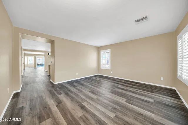 $368,800 | 3323 West St Anne Avenue, Phoenix, AZ 85041