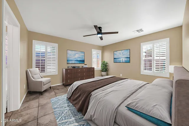 $368,800 | 3323 West St Anne Avenue, Phoenix, AZ 85041