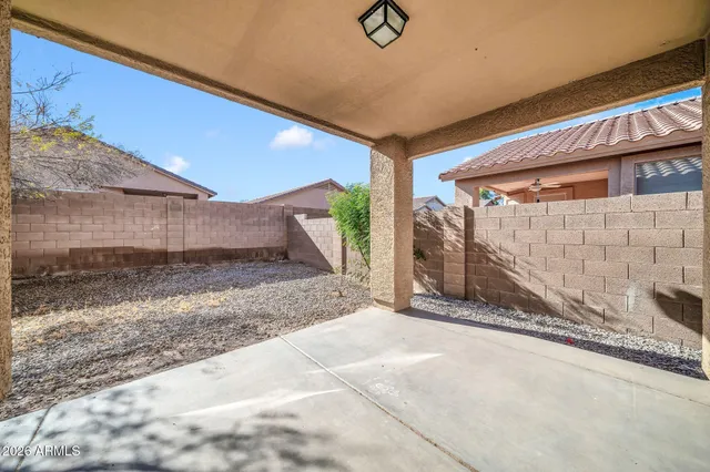 $368,800 | 3323 West St Anne Avenue, Phoenix, AZ 85041