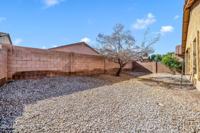 $368,800 | 3323 West St Anne Avenue, Phoenix, AZ 85041