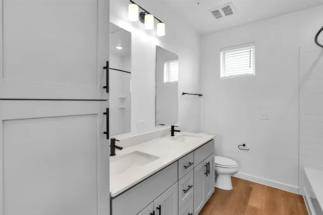 $2,495 | 1592-338 Bernard Street, Rowlett, TX 75089