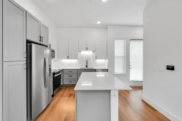 $2,495 | 1592-338 Bernard Street, Rowlett, TX 75089