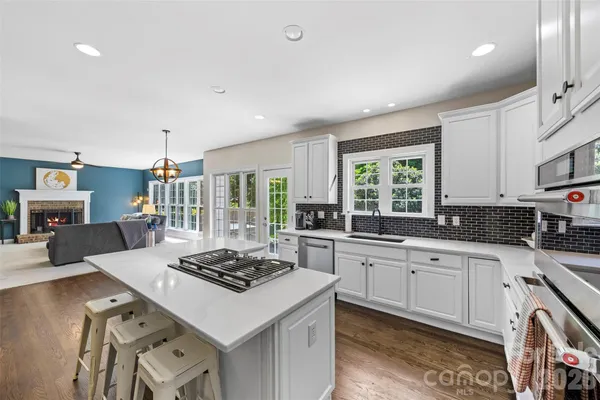 $890,000 | 12106 Kane Alexander Drive, Huntersville, NC 28078