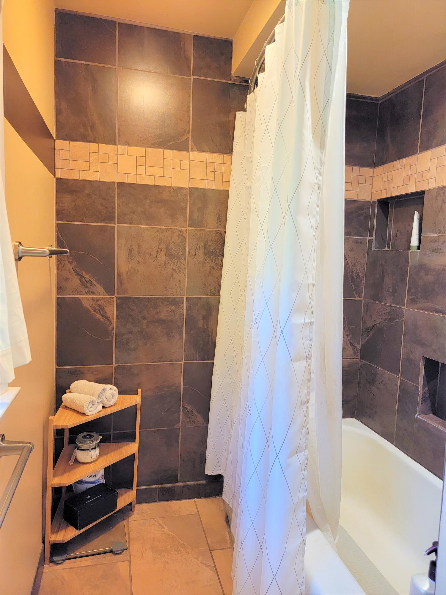 16840 Fairview Court Brookfield, WI 53005 - Photo 15 of 29 2nf floor bath tub/shower area