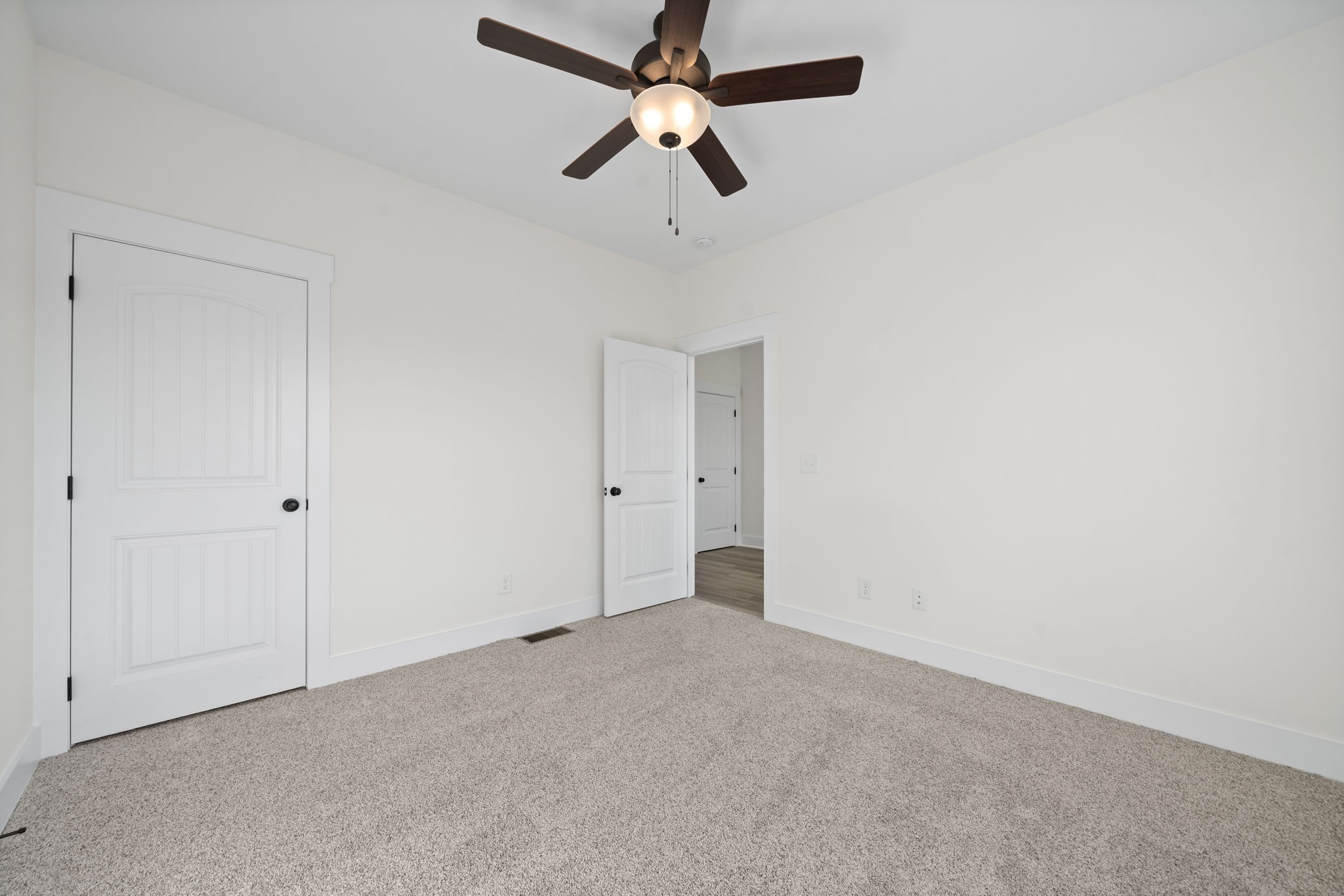 189 Dewberry Road Clarksville, TN 37042 - Photo 36 of 52 a view of an empty room