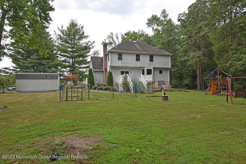 84 Daum Road Manalapan, NJ 07726 - Photo 48 of 50 53