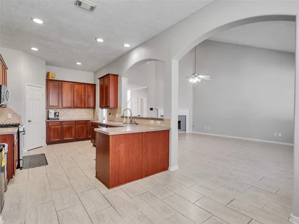 $388,900 | 2615 Fern Lacy Drive, Spring, TX 77388