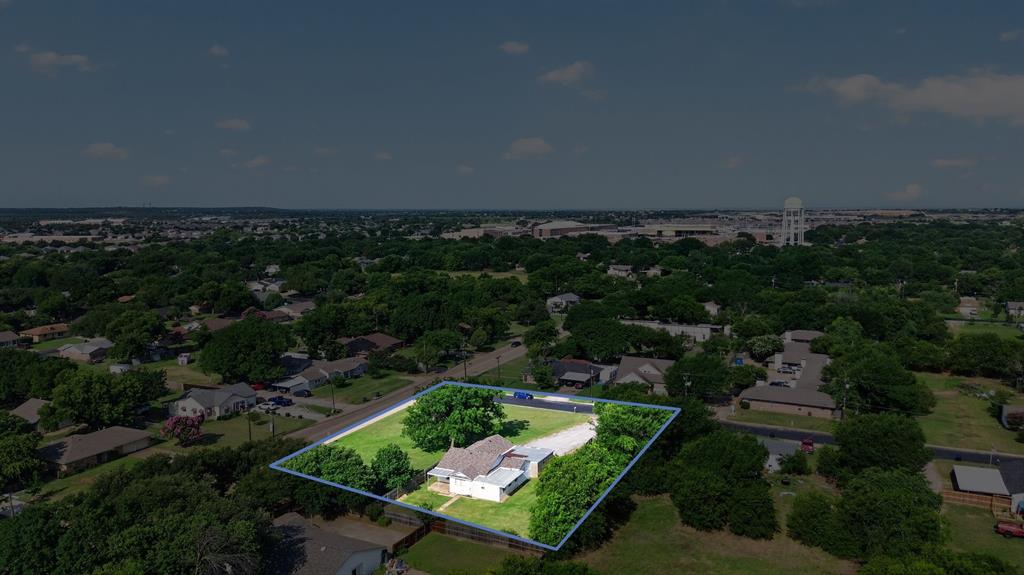 620 West Main Street Crowley, TX 76036 - Photo 2 of 33