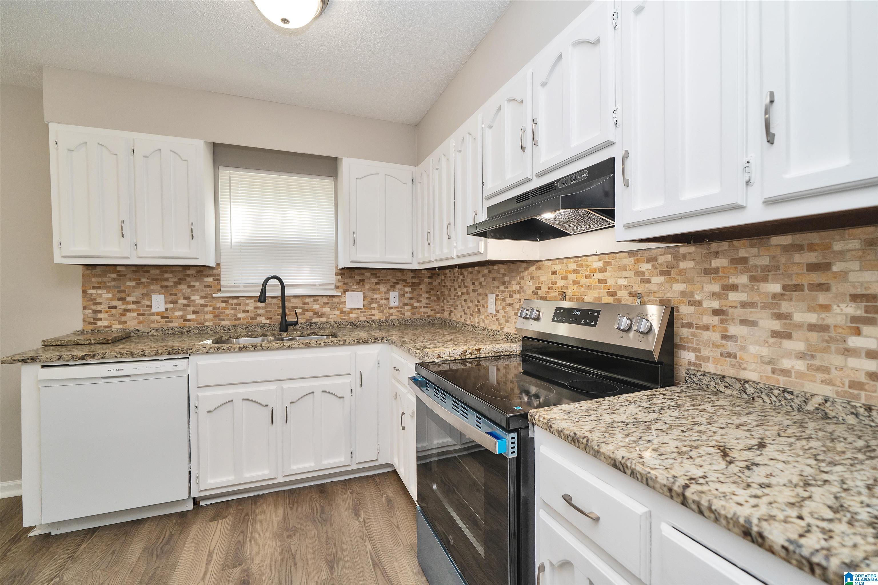 6549 Womack Road Pinson, AL 35126 - Photo 8 of 16