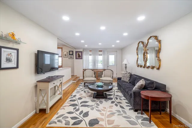 $499,000 | 522 Shore Road, Unit 4O, Long Beach, NY 11561