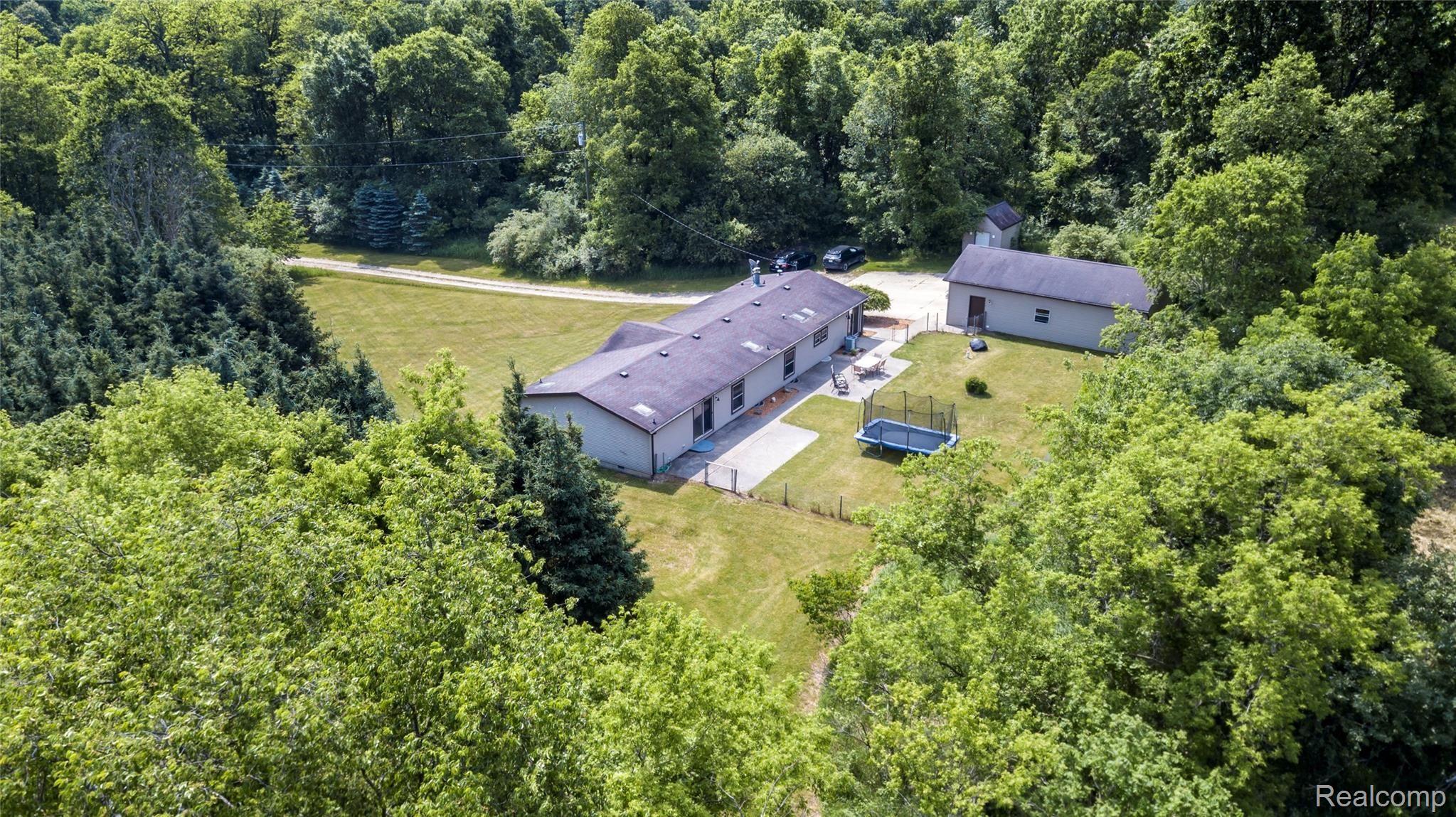 8055 Pepper Road Holly, MI 48442 - Photo 27 of 29 8055 Pepper Road, Holly, MI-29-FULL.jpg