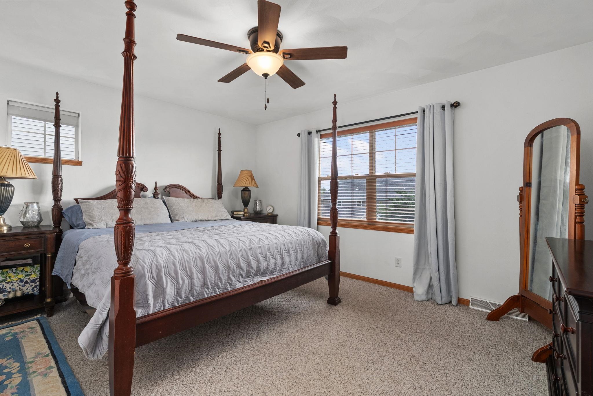 637 Garfield Avenue Evansville, WI 53536 - Photo 16 of 34