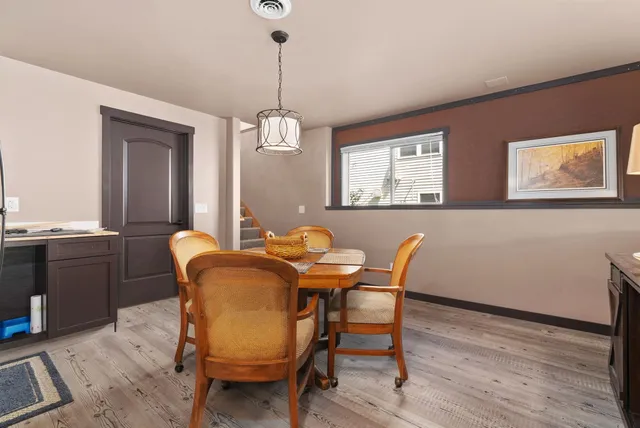 $347,900 | 637 Garfield Avenue, Evansville, WI 53536