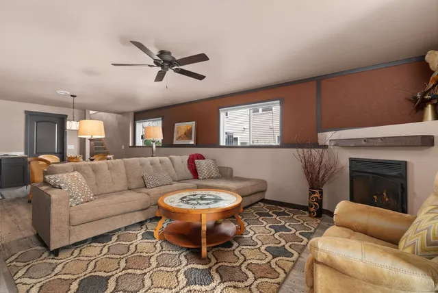 $347,900 | 637 Garfield Avenue, Evansville, WI 53536