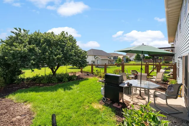 $347,900 | 637 Garfield Avenue, Evansville, WI 53536