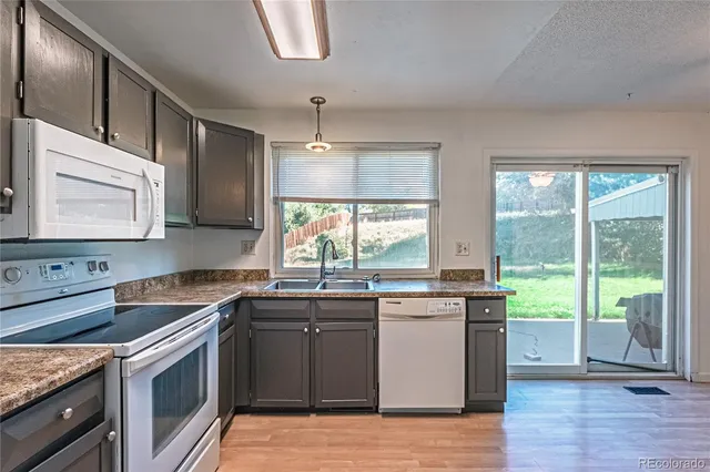 $445,000 | 16879 East Amherst Avenue, Aurora, CO 80013