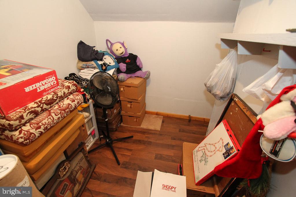 351 North Funk Road Boyertown, PA 19512 - Photo 23 of 44 Upper Level Closet