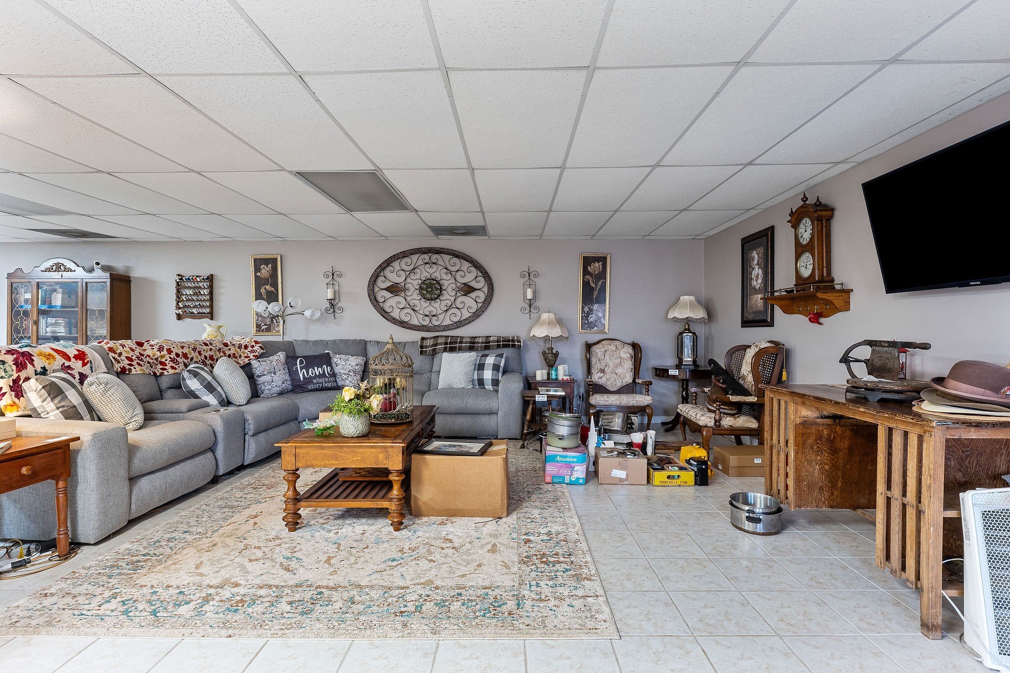 126 Ozone Road Monroe, TN 38573 - Photo 37 of 40 a living room with furniture and a flat screen tv