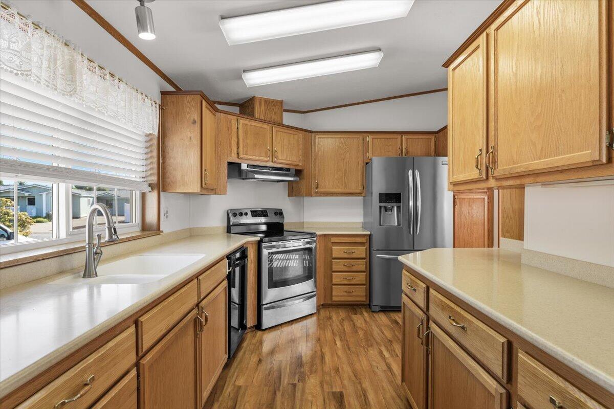 555 Freeman Road, Unit 257 Central Point, OR 97502 - Photo 11 of 26