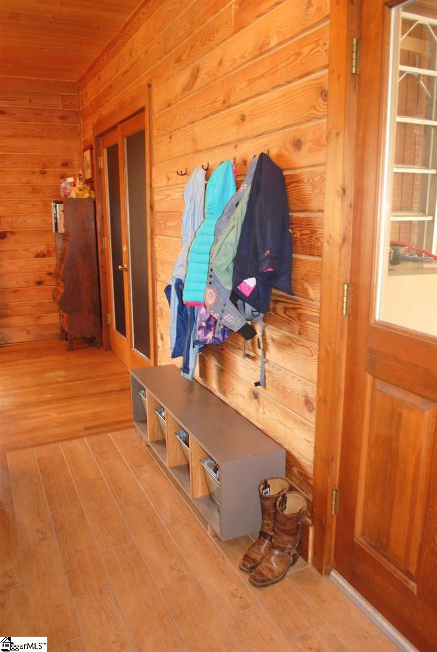 253 East Preston McDaniel Road Pickens, SC 29671 - Photo 12 of 35