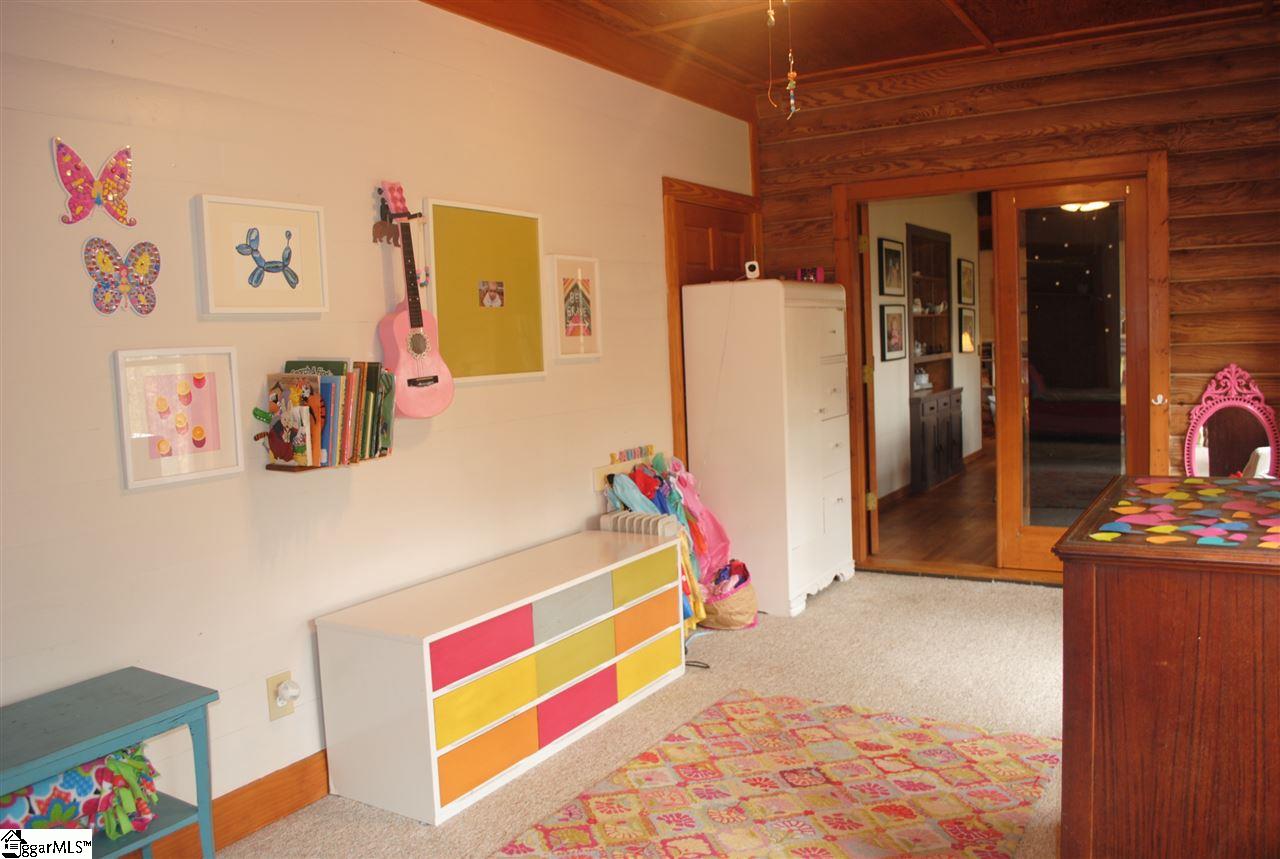 253 East Preston McDaniel Road Pickens, SC 29671 - Photo 20 of 35