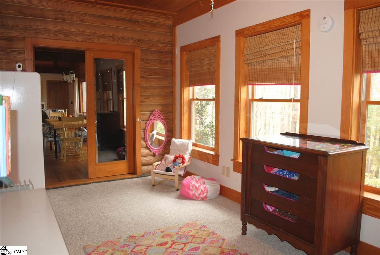 253 East Preston McDaniel Road Pickens, SC 29671 - Photo 21 of 35