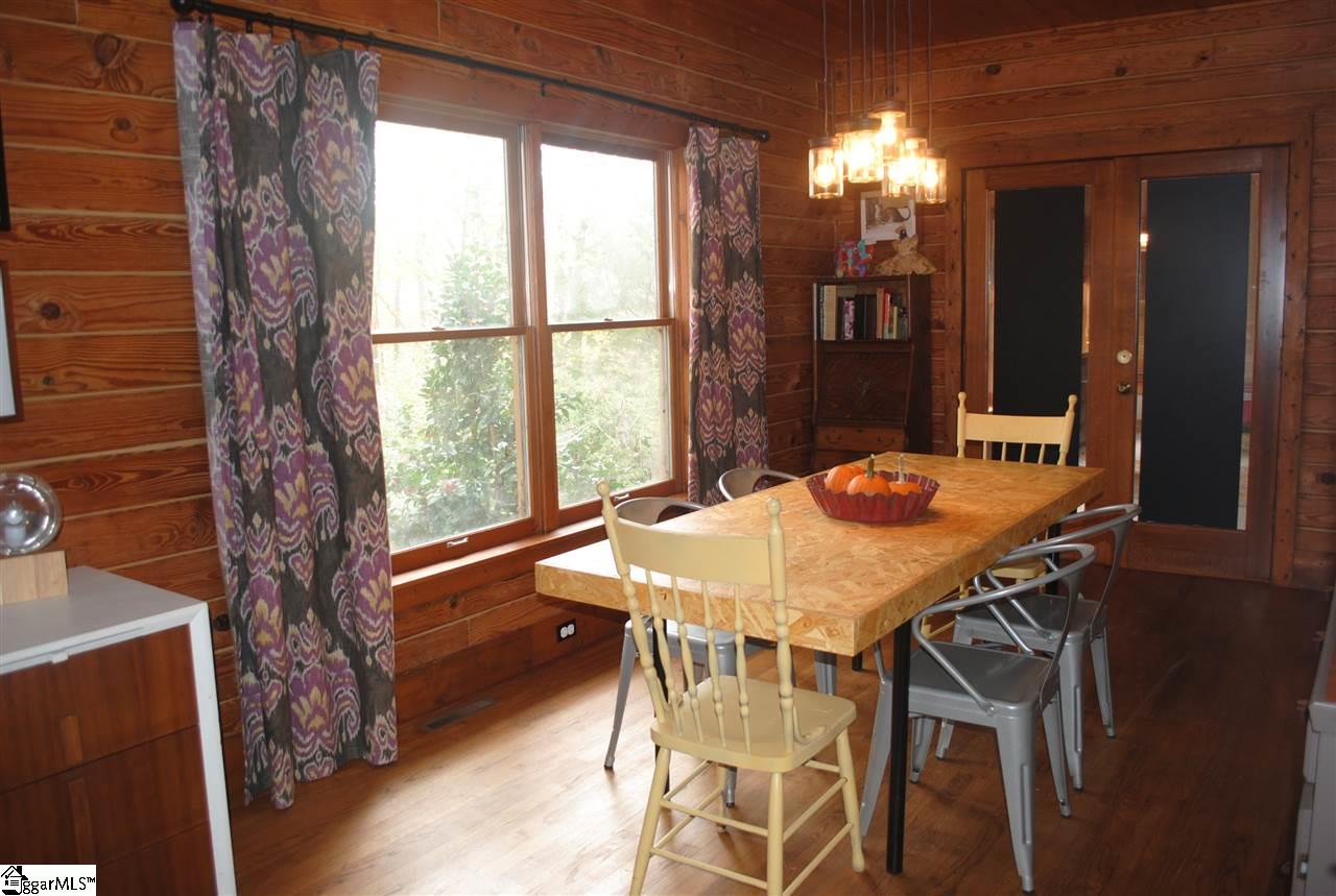 253 East Preston McDaniel Road Pickens, SC 29671 - Photo 10 of 35