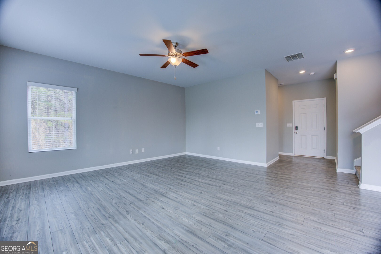 2502 Fraggle Roc Conyers, GA 30012 - Photo 6 of 32