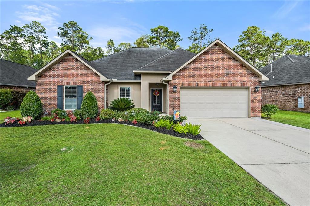 648 Fairfield Loop Slidell, LA 70458 - Photo 1 of 19 Gallery Image 1