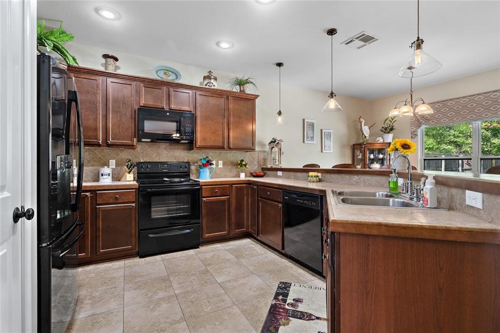 648 Fairfield Loop Slidell, LA 70458 - Photo 6 of 19 Gallery Image 6