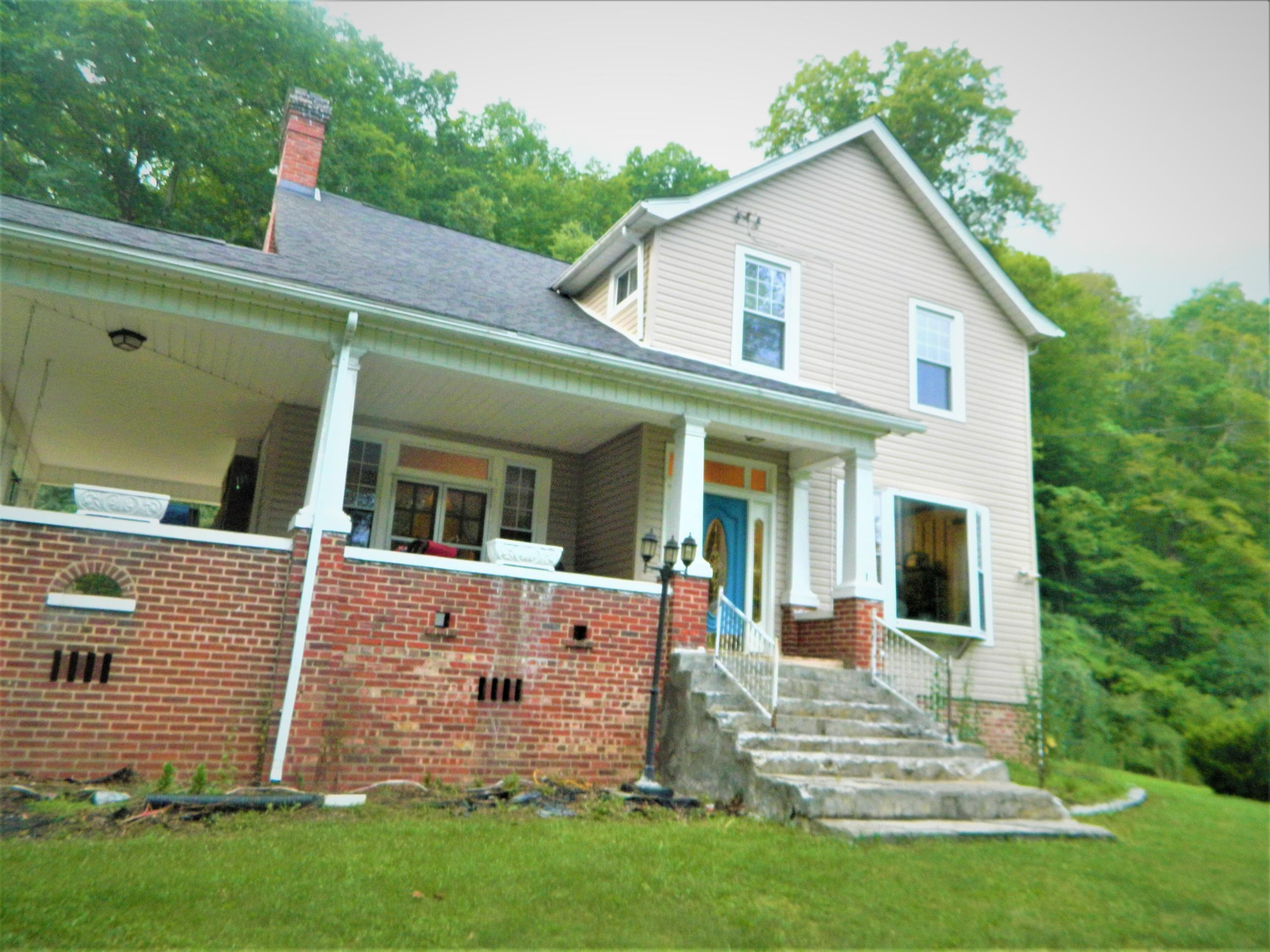 715 Exeter Road Appalachia, VA 24216 - Photo 3 of 97 DSCN2709 (3)