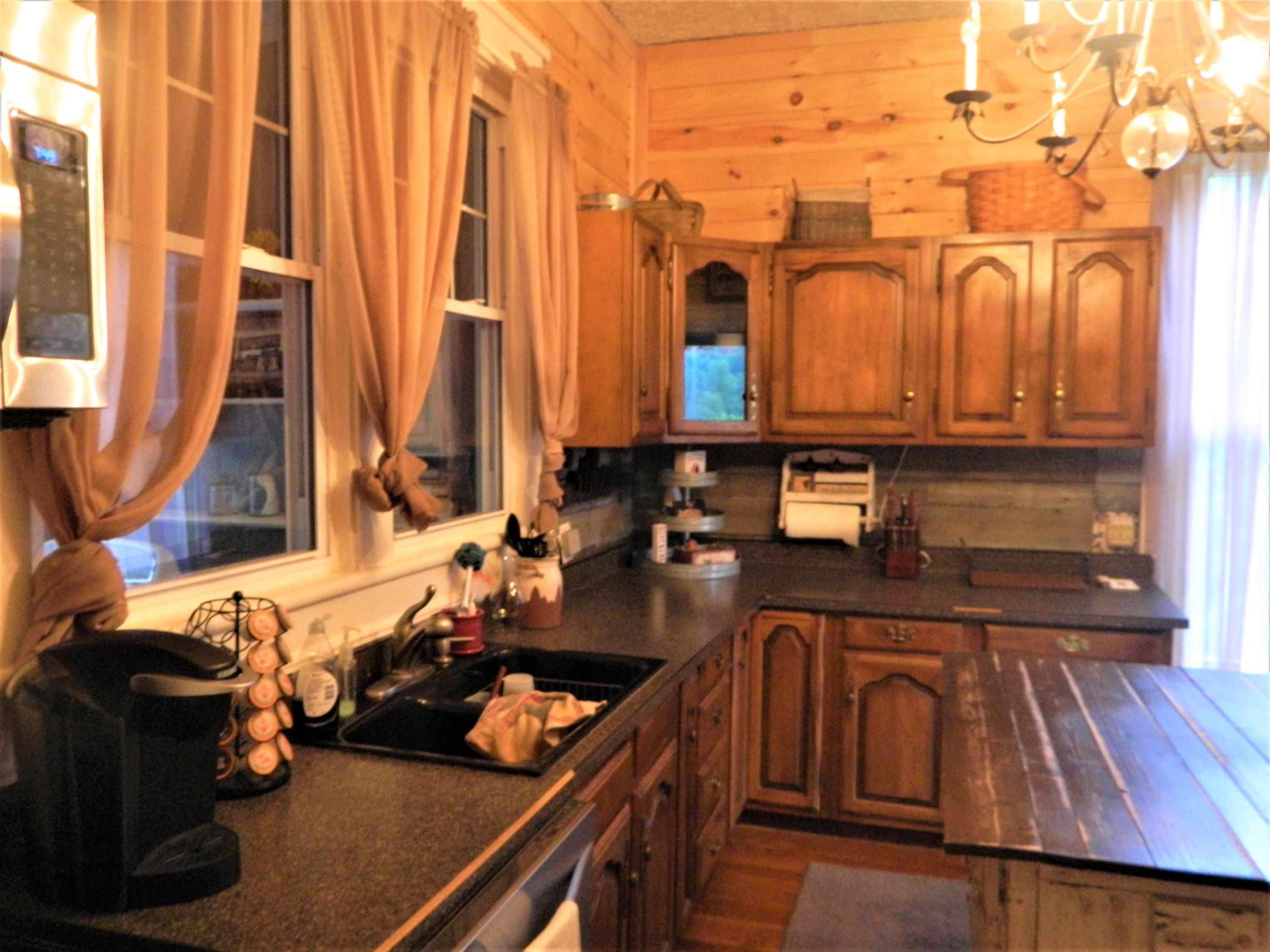715 Exeter Road Appalachia, VA 24216 - Photo 49 of 97 DSCN2642 (2)