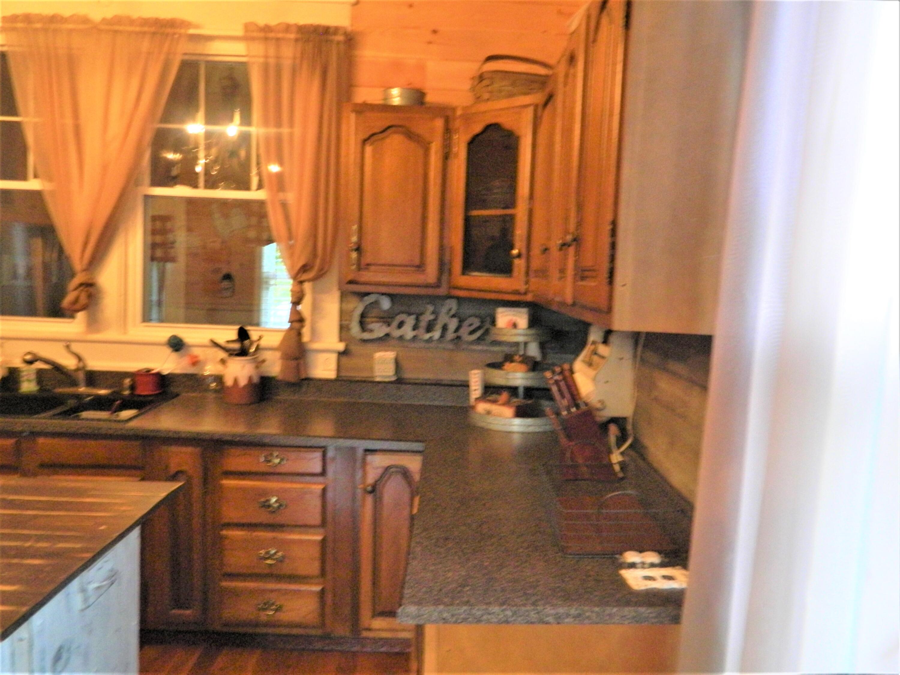 715 Exeter Road Appalachia, VA 24216 - Photo 50 of 97 DSCN2639 (3)