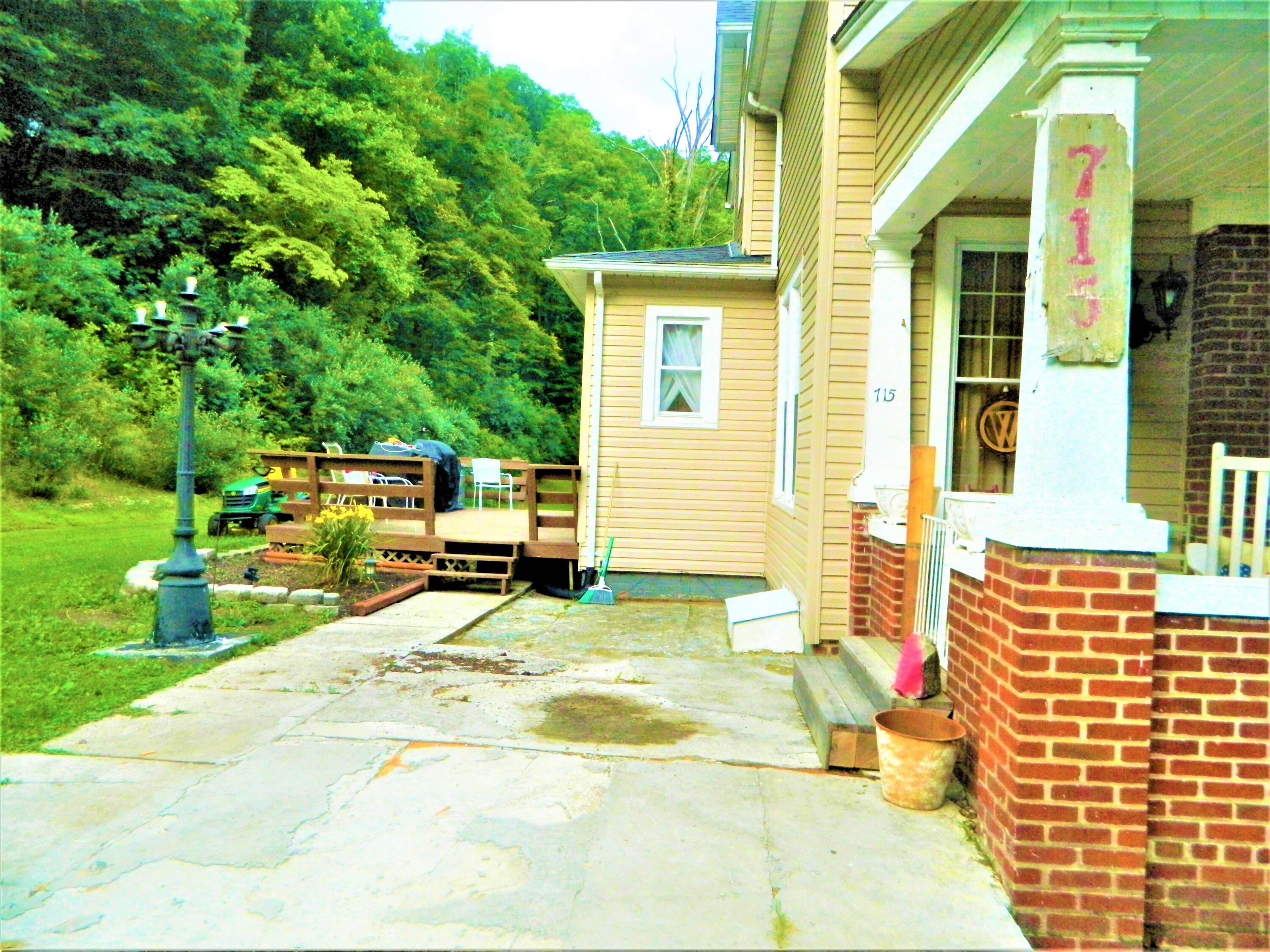 715 Exeter Road Appalachia, VA 24216 - Photo 10 of 97 DSCN2698 (4)