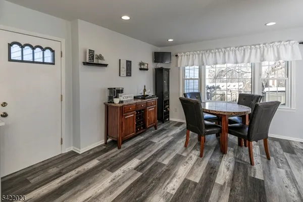 $395,000 | 1706 William And Mary Common, Hillsborough, NJ 08844