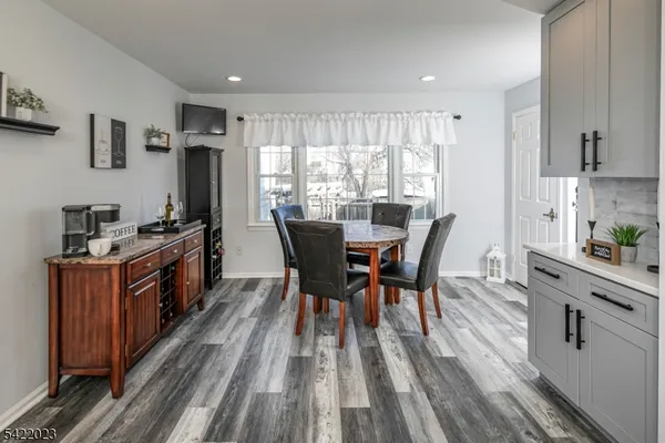 $395,000 | 1706 William And Mary Common, Hillsborough, NJ 08844