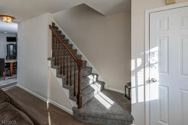 $395,000 | 1706 William And Mary Common, Hillsborough, NJ 08844