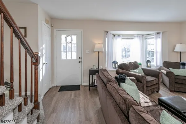 $395,000 | 1706 William And Mary Common, Hillsborough, NJ 08844