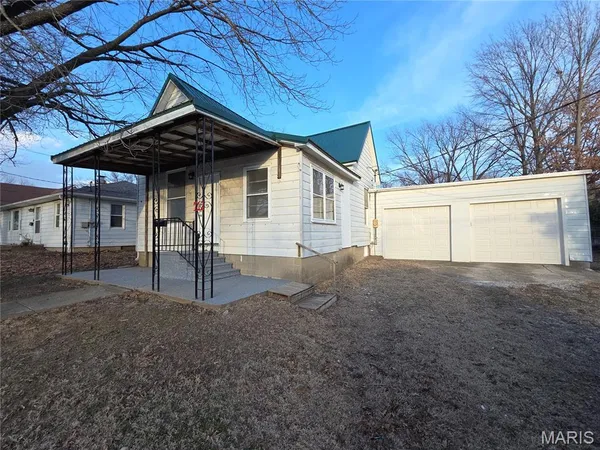 $125,000 | 712 North Main Street, Marissa, IL 62257
