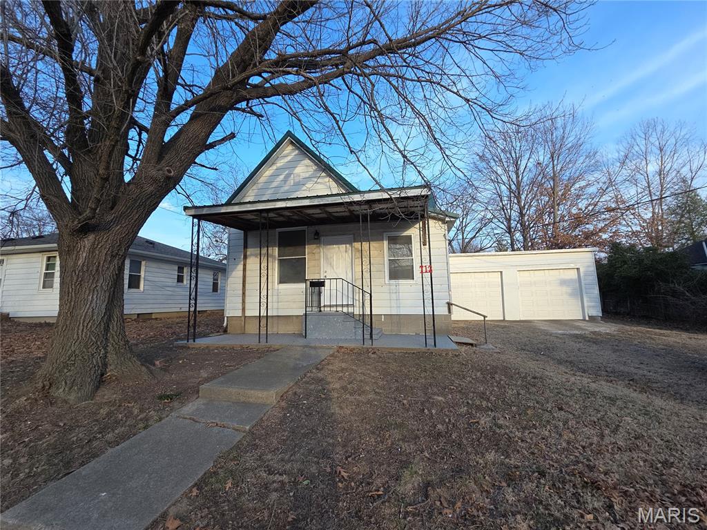 712 North Main Street Marissa, IL 62257 - Photo 2 of 53